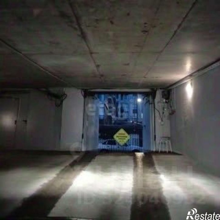 Гараж/парковка улица Октябрьской Революции, 27Б,  д. 27Б