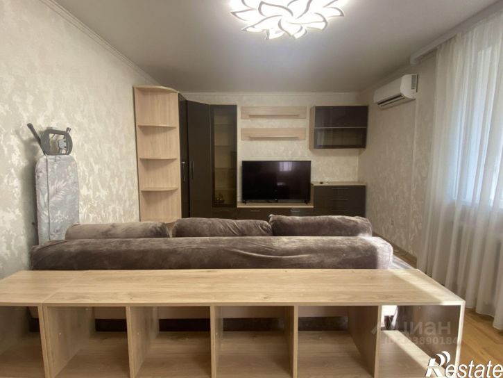 3-комн квартира ул Сун-Ят-Сена, 7,  д. 7