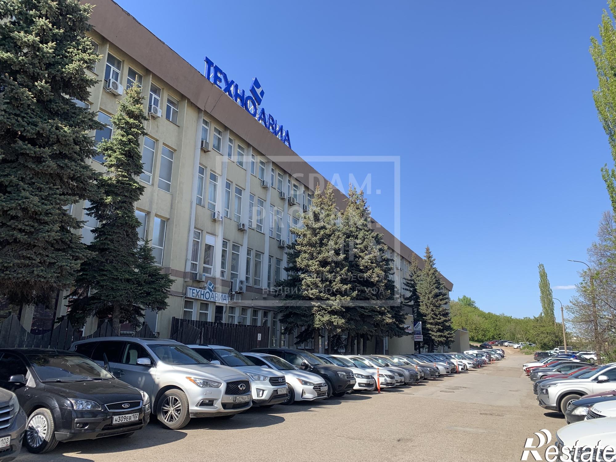 Сдать торговое помещение за 300 000 рублей на Салавата Юлаева проспект, д.59