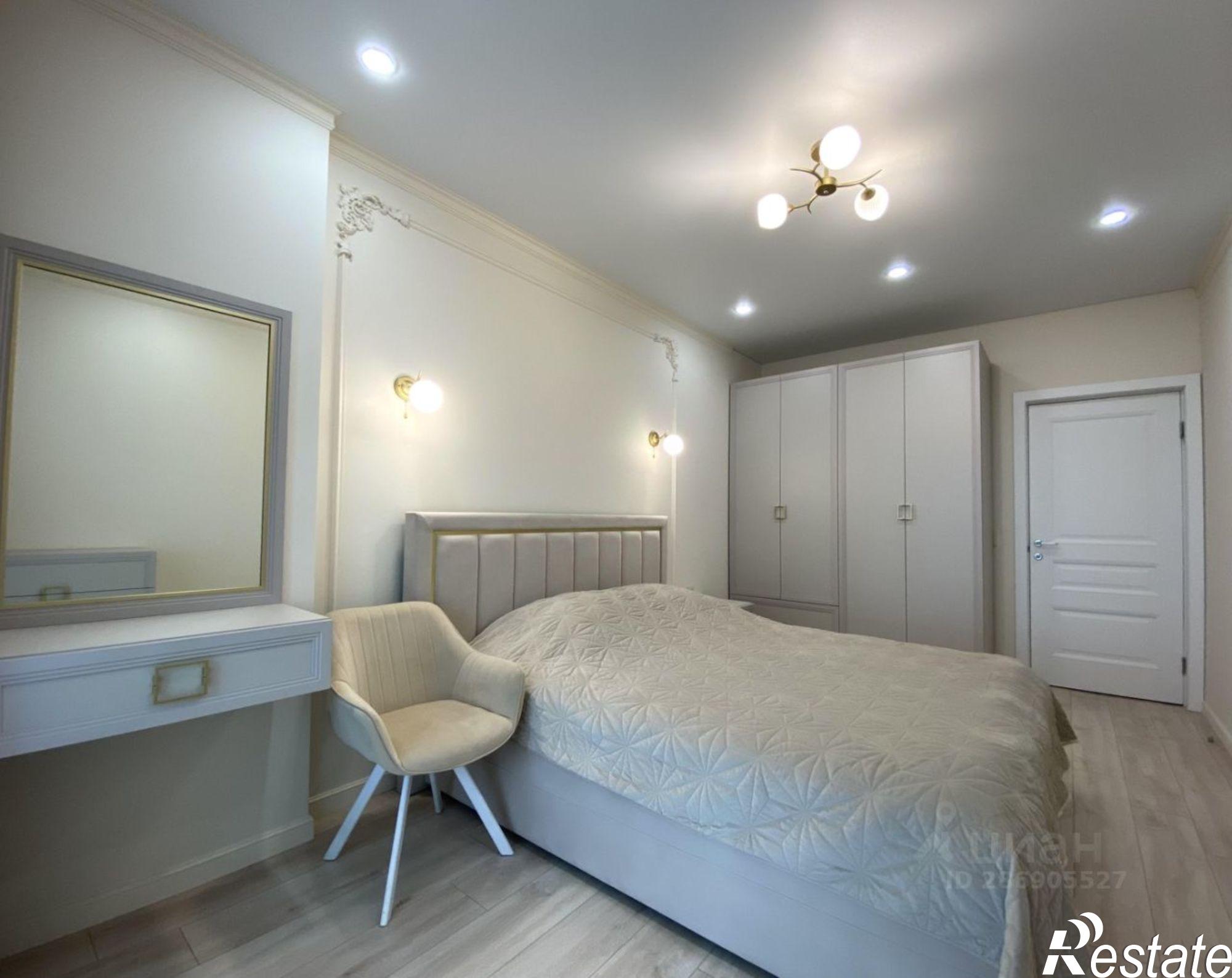 Купить квартиру за 22 990 000 рублей на ул Пархоменко, 156б