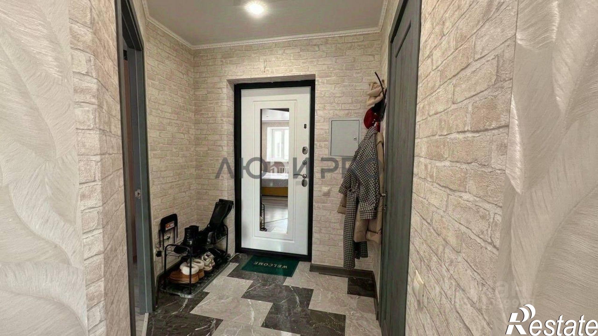 Купить квартиру за 5 800 000 рублей на улица Сун-Ят-Сена, 7