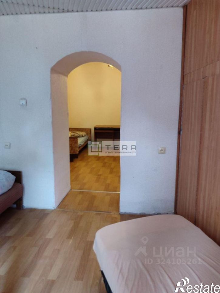 4-комн квартира улица Левитана, 38/3,  д. 38/3