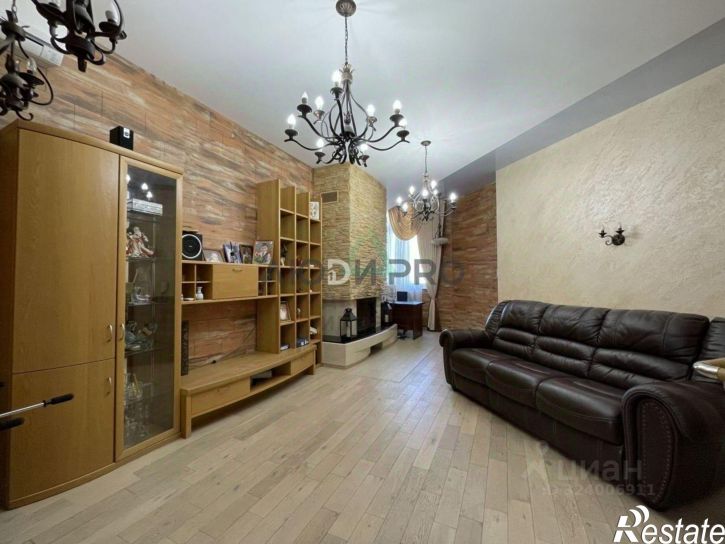 4-комн квартира улица Рихарда Зорге, 64/2,  д. 64/2