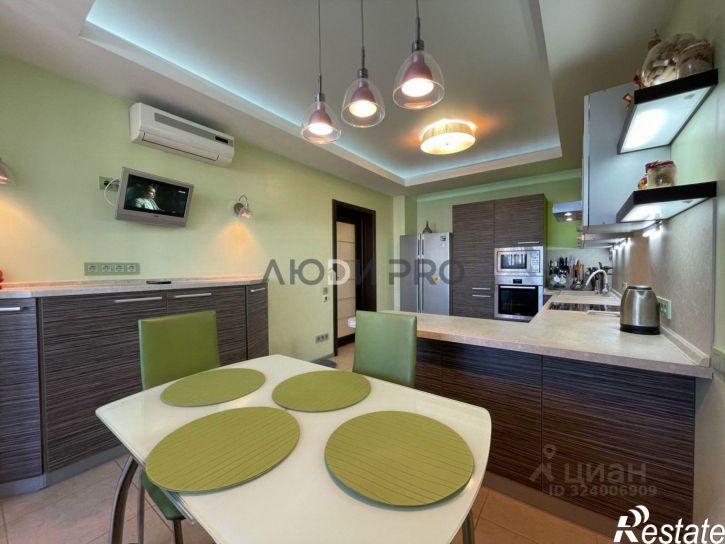 4-комн квартира ул Крупской, 4,  д. 4