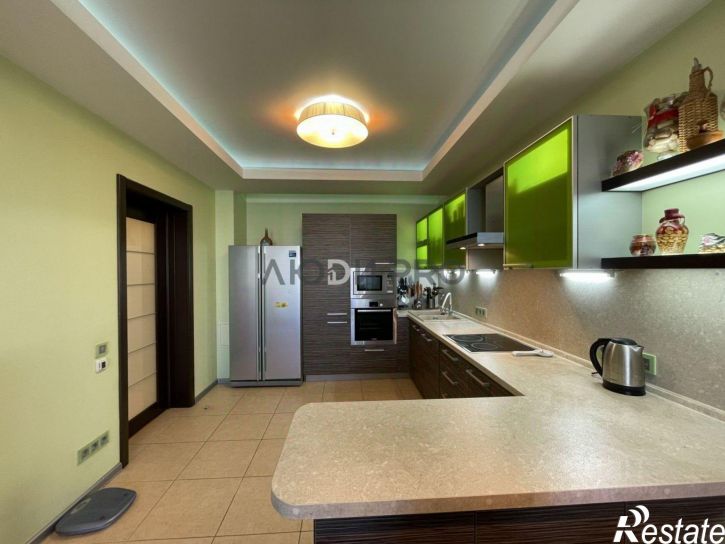 4-комн квартира ул Крупской, 4,  д. 4