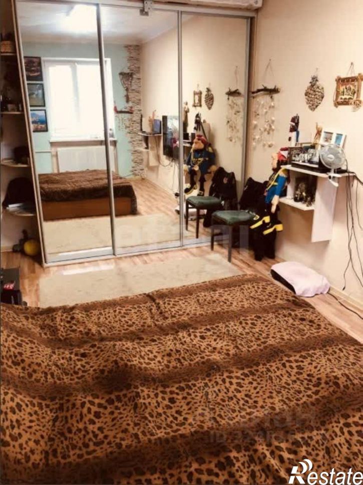 2-комн квартира улица Рыбакова, 4,  д. 4