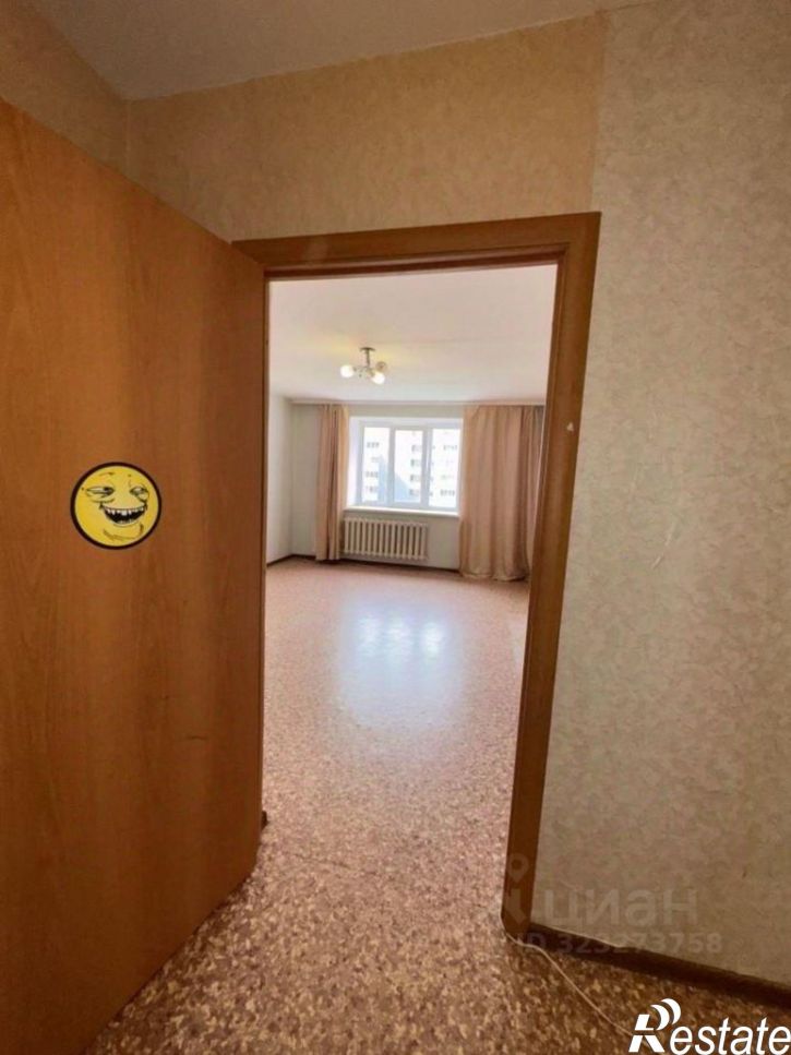 2-комн квартира улица Ахметова, 225,  д. 225