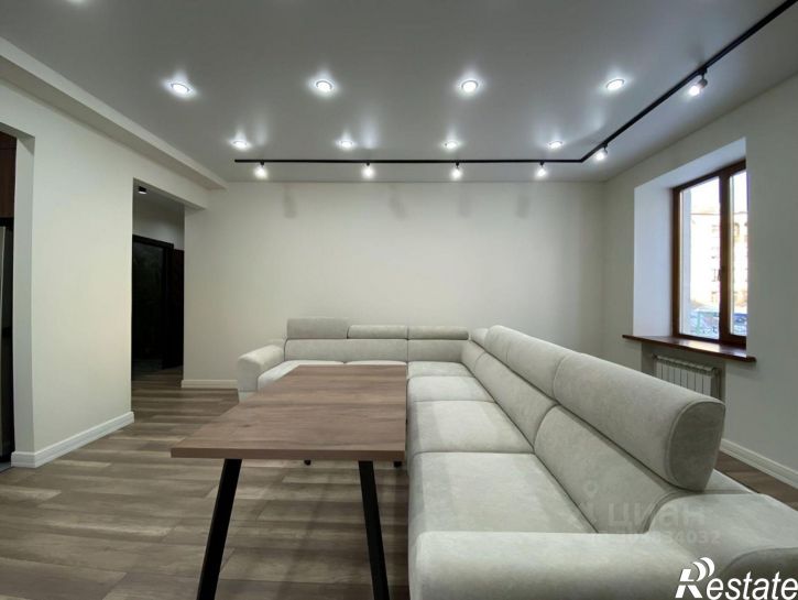 5-комн квартира улица Ульяновых, 33,  д. 33