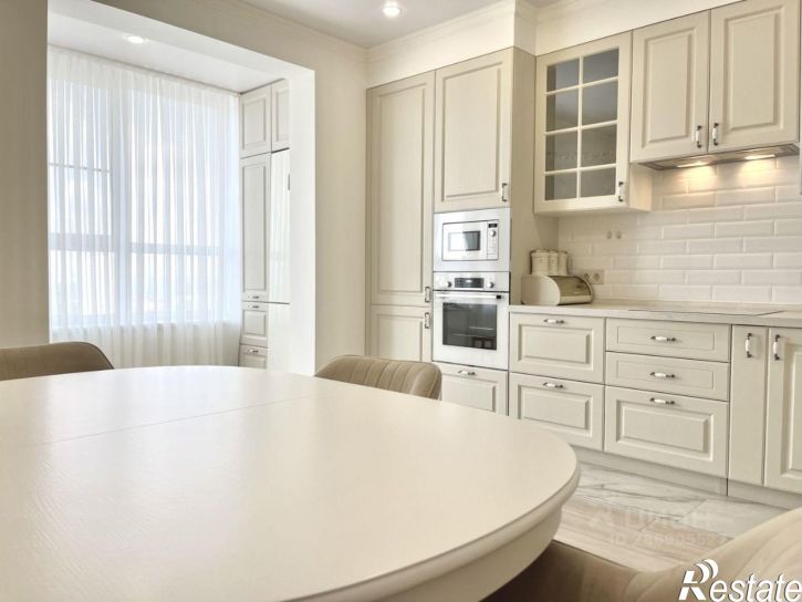 4-комн квартира ул Пархоменко, 156б,  д. 156б