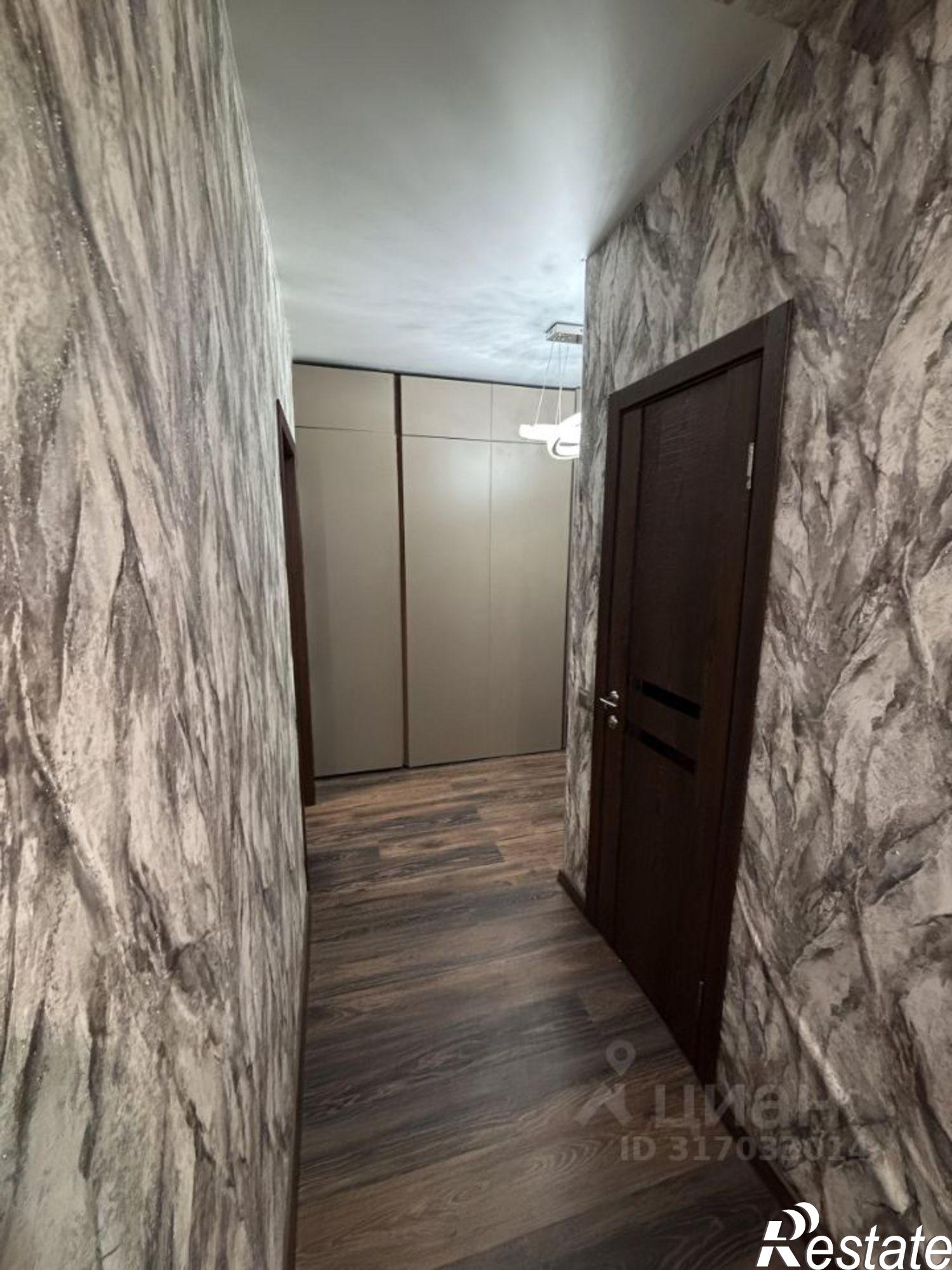 Сдать квартиру за 42 000 рублей на улица Сагита Агиша, 17