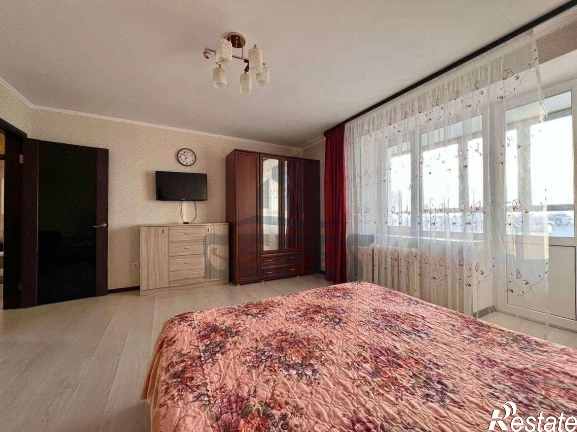 Сдать квартиру за 29 990 рублей на ул Джалиля Киекбаева, 6