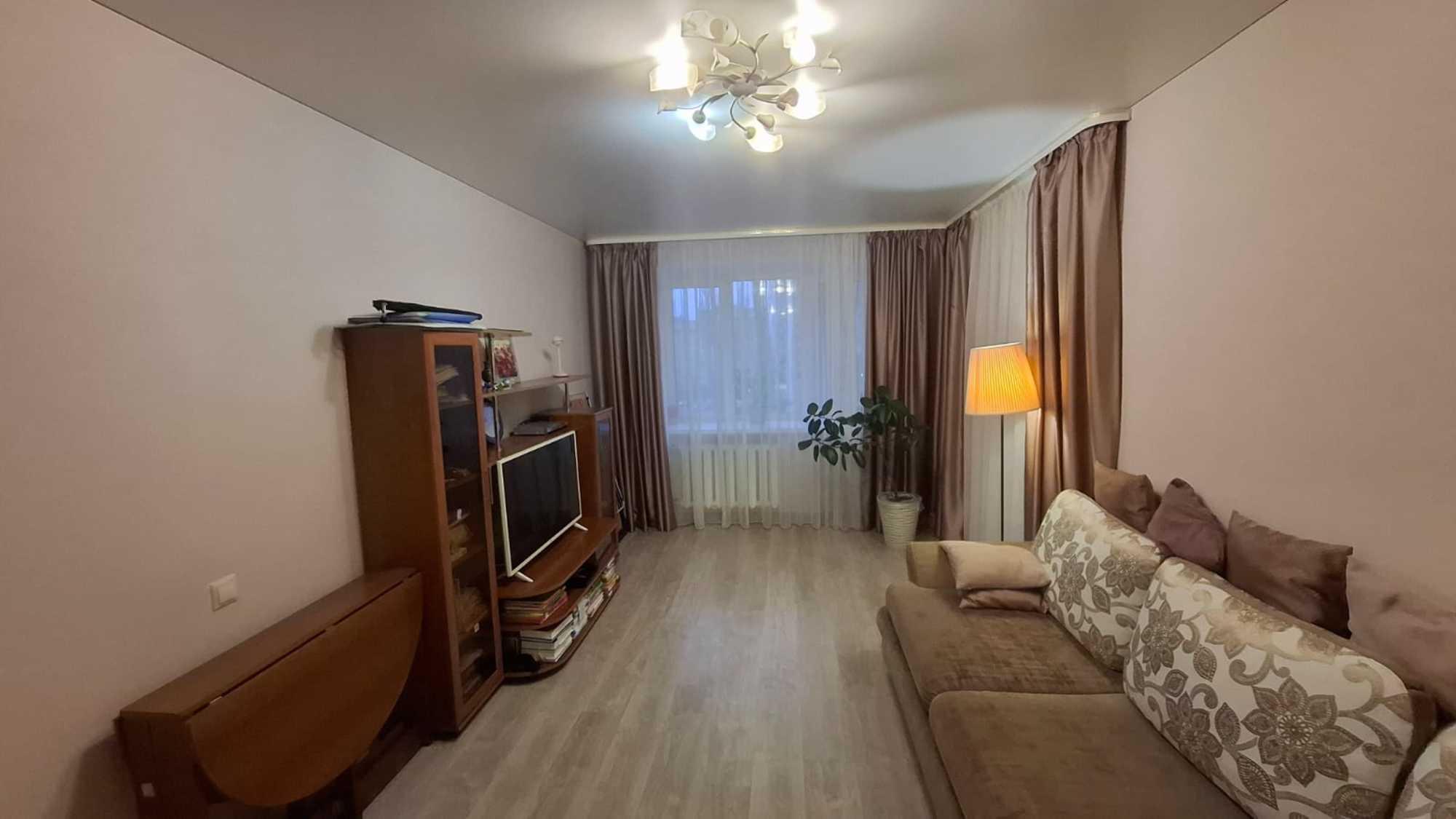 Сдать квартиру за 35 000 рублей на Революционная ул, 14