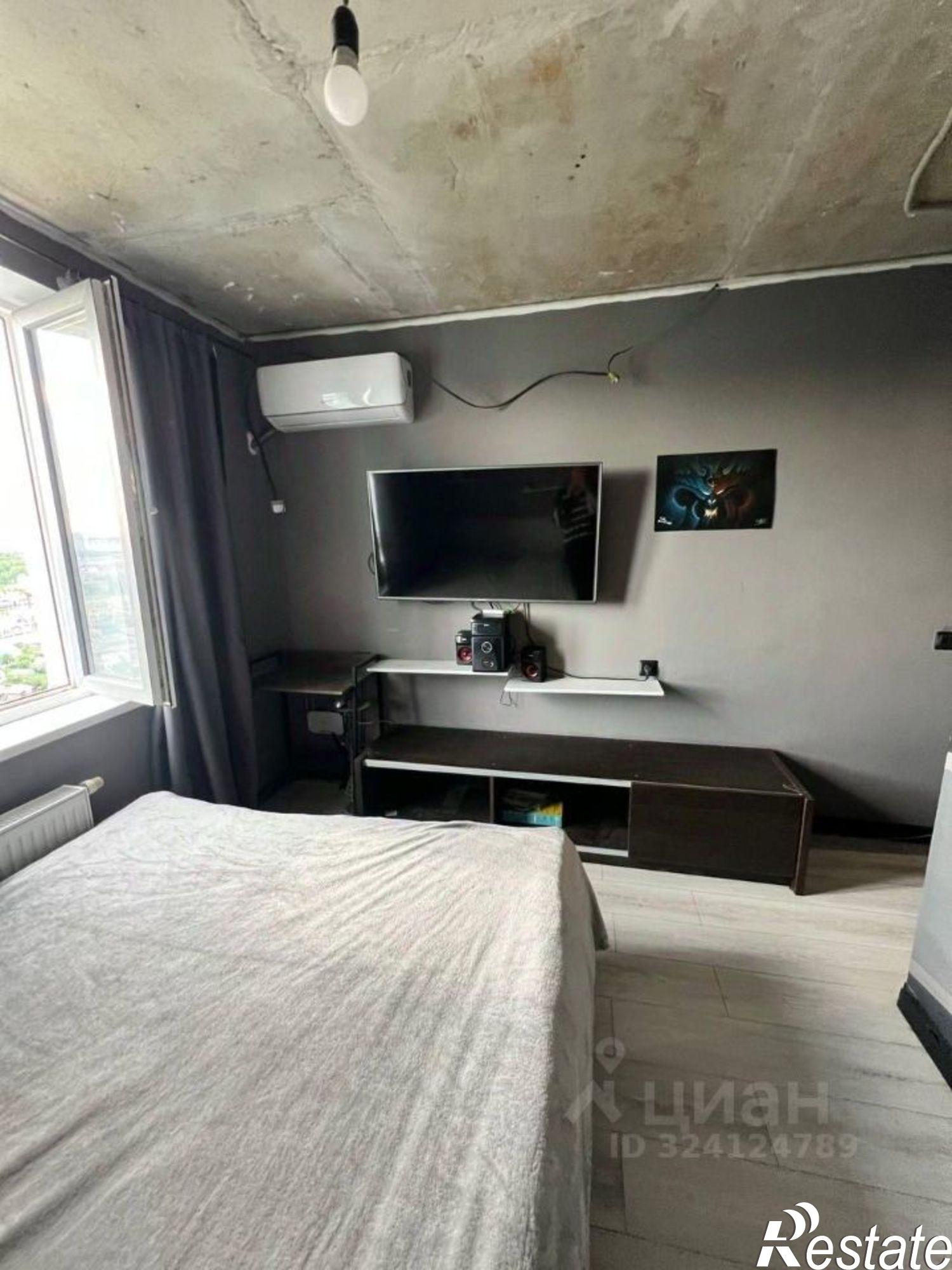 Сдать квартиру за 23 000 рублей на Кустарёвская набережная, 9