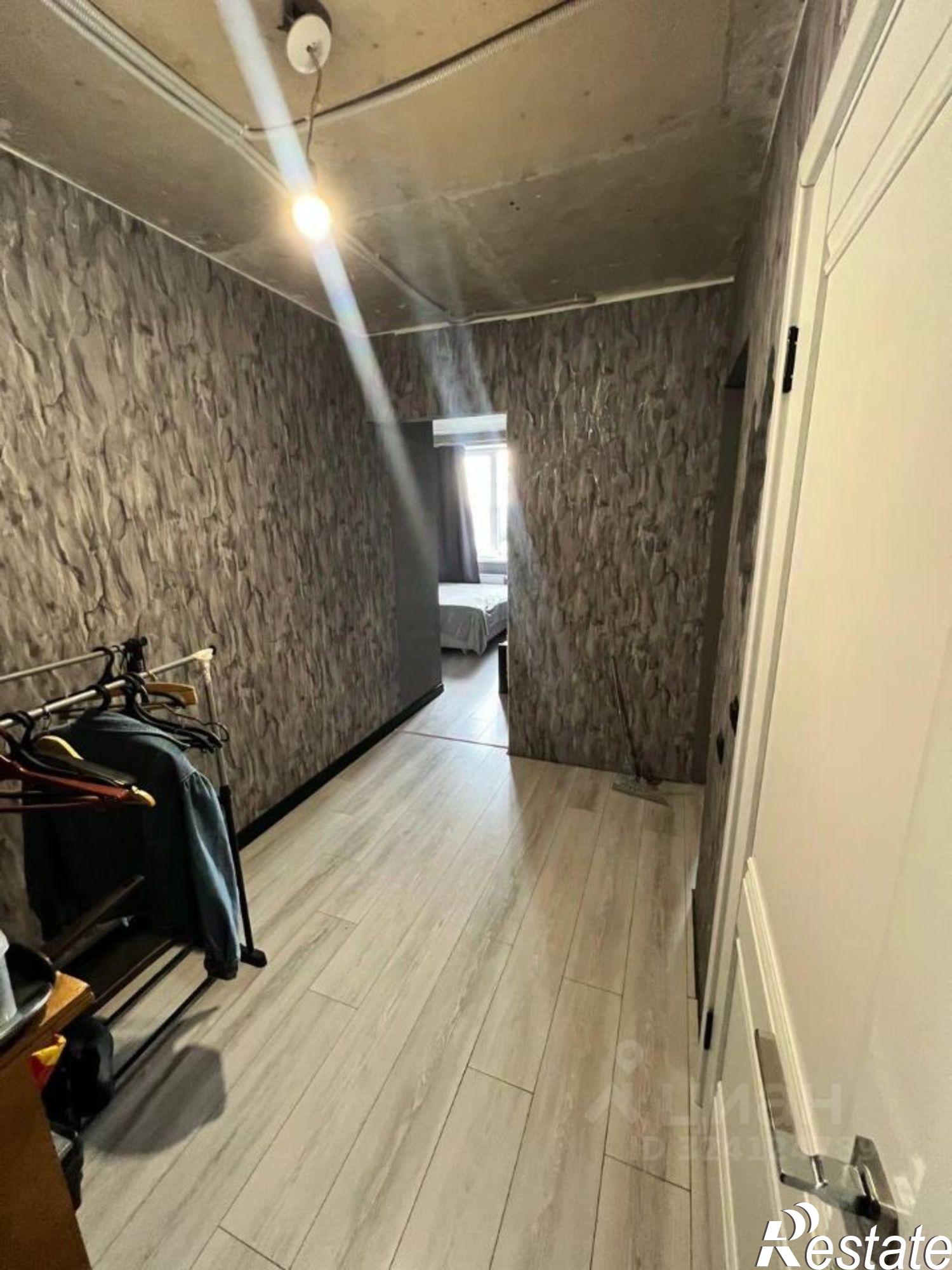 Сдать квартиру за 23 000 рублей на Кустарёвская набережная, 9