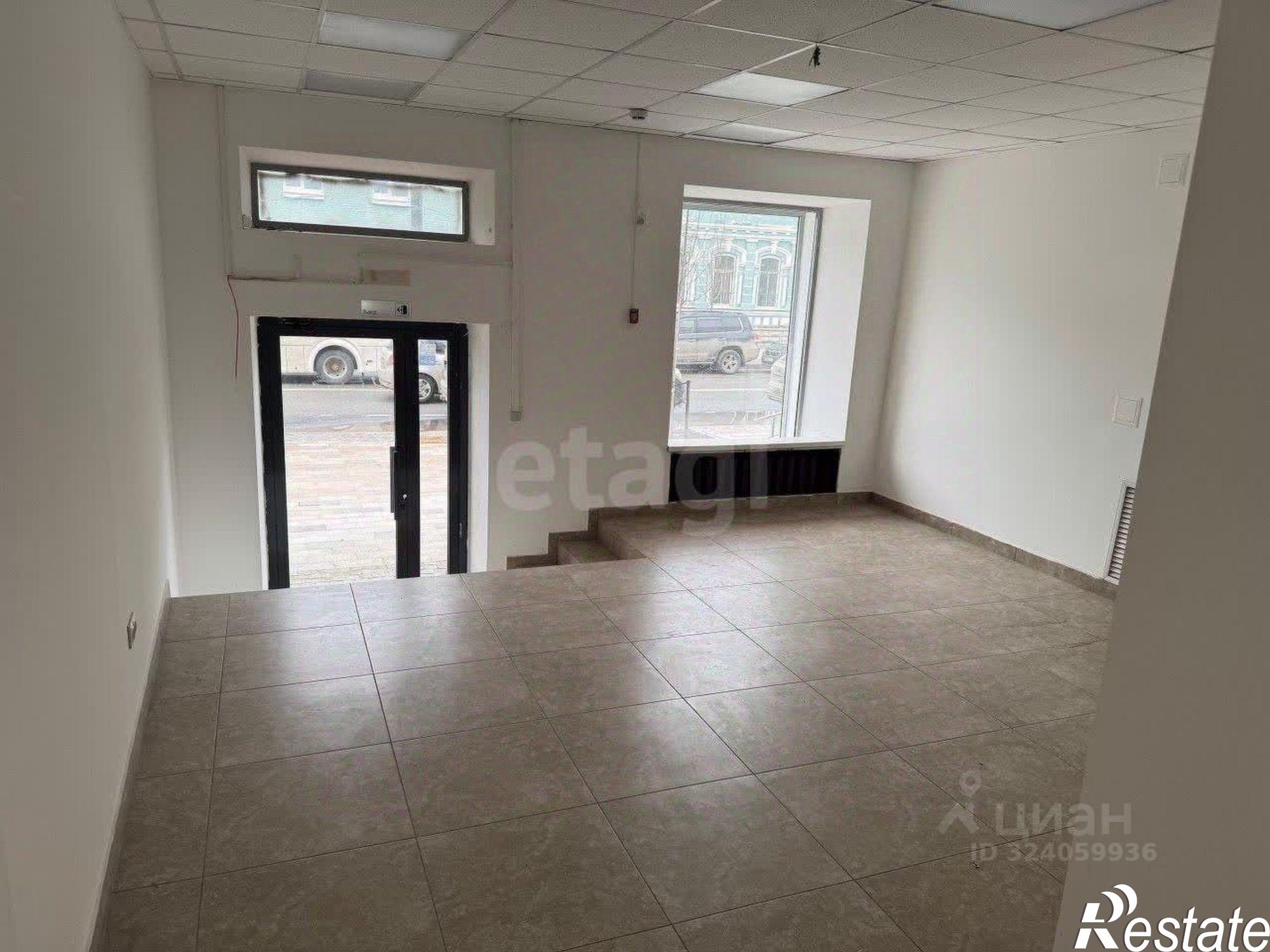 Купить торговое помещение за 11 949 900 рублей на Коммунистическая улица, 40А