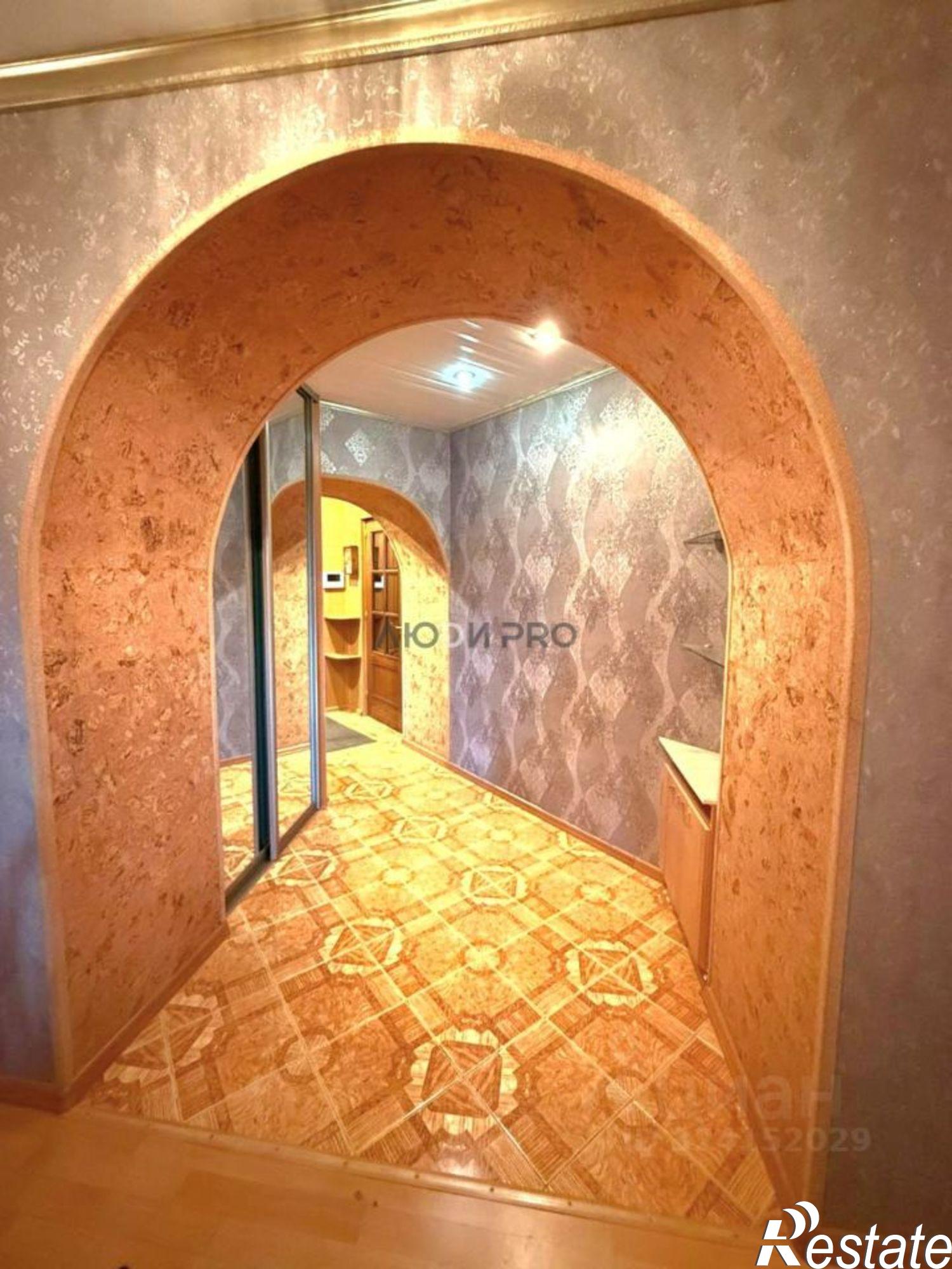 Купить квартиру за 15 000 000 рублей на пр-кт Октября, 43/5