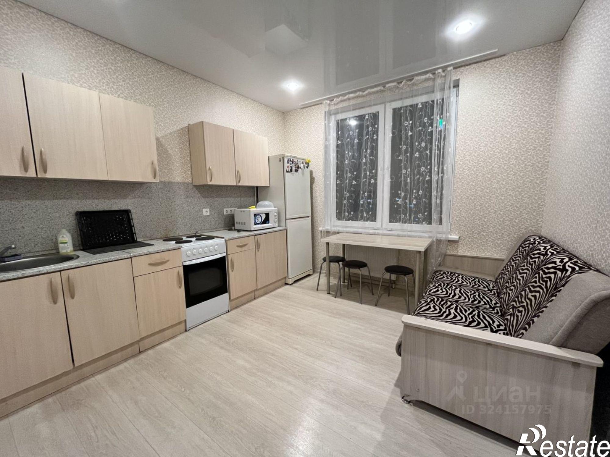 Сдать квартиру за 28 000 рублей на улица Энтузиастов, 14