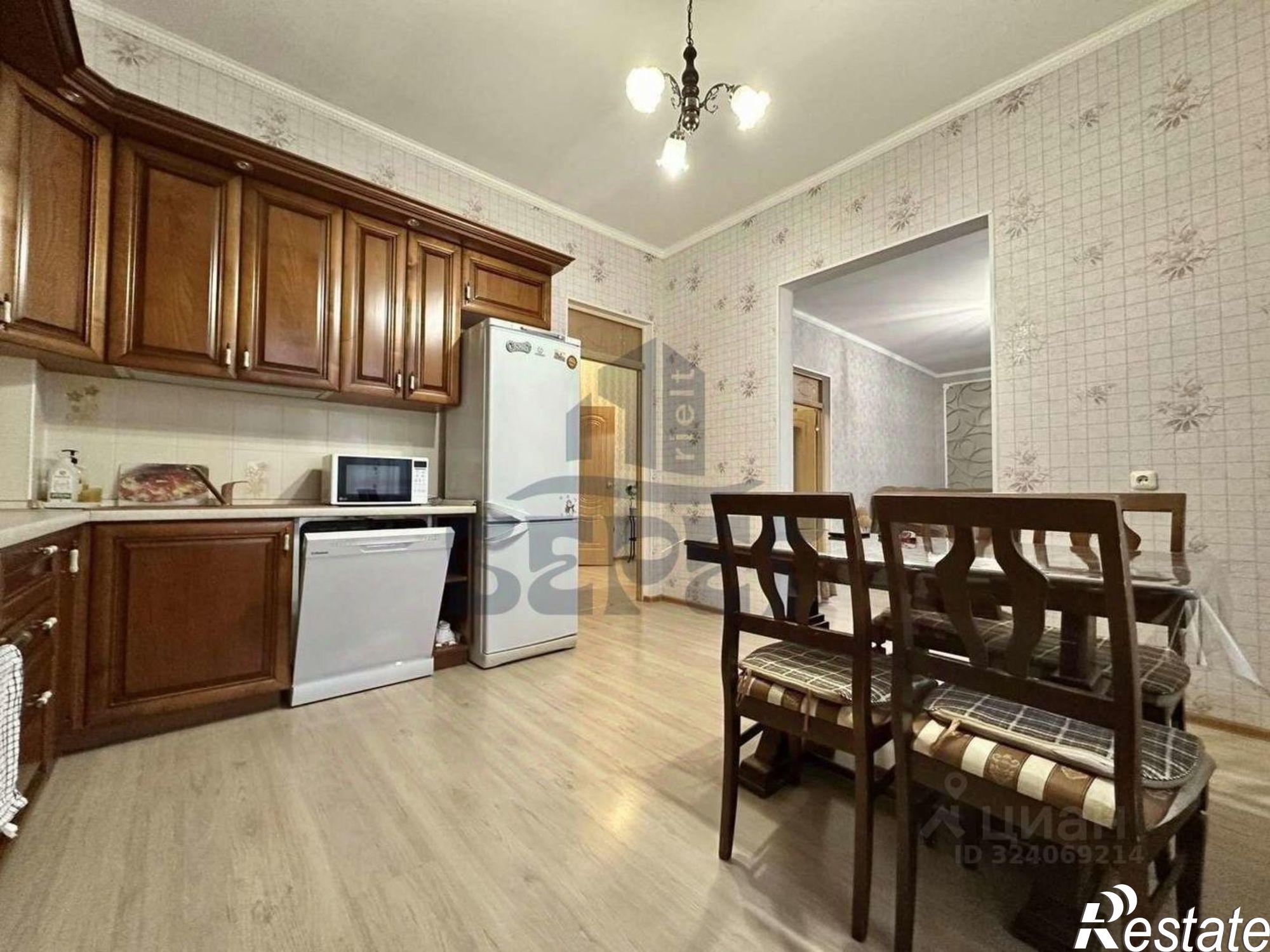 Сдать квартиру за 54 990 рублей на ул Аксакова, 54