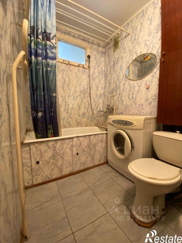 2-комн квартира пр-кт Октября, 87,  д. 87