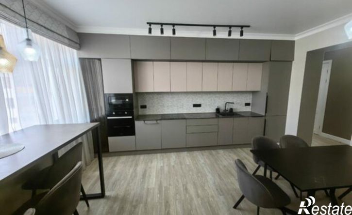3-комн квартира улица Кирова, 34,  д. 34