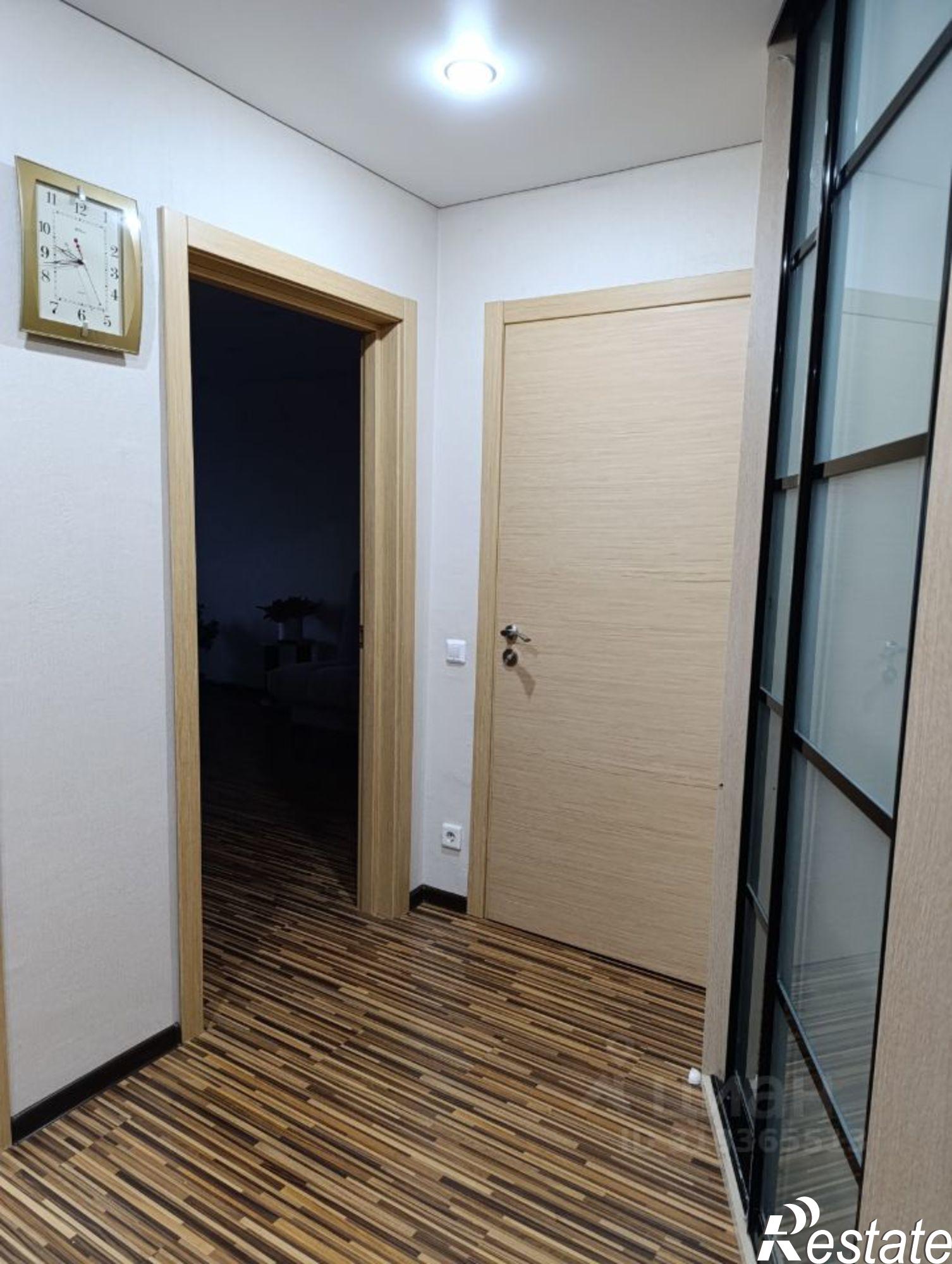 Сдать квартиру за 30 000 рублей на ул Зеленогорская, 13