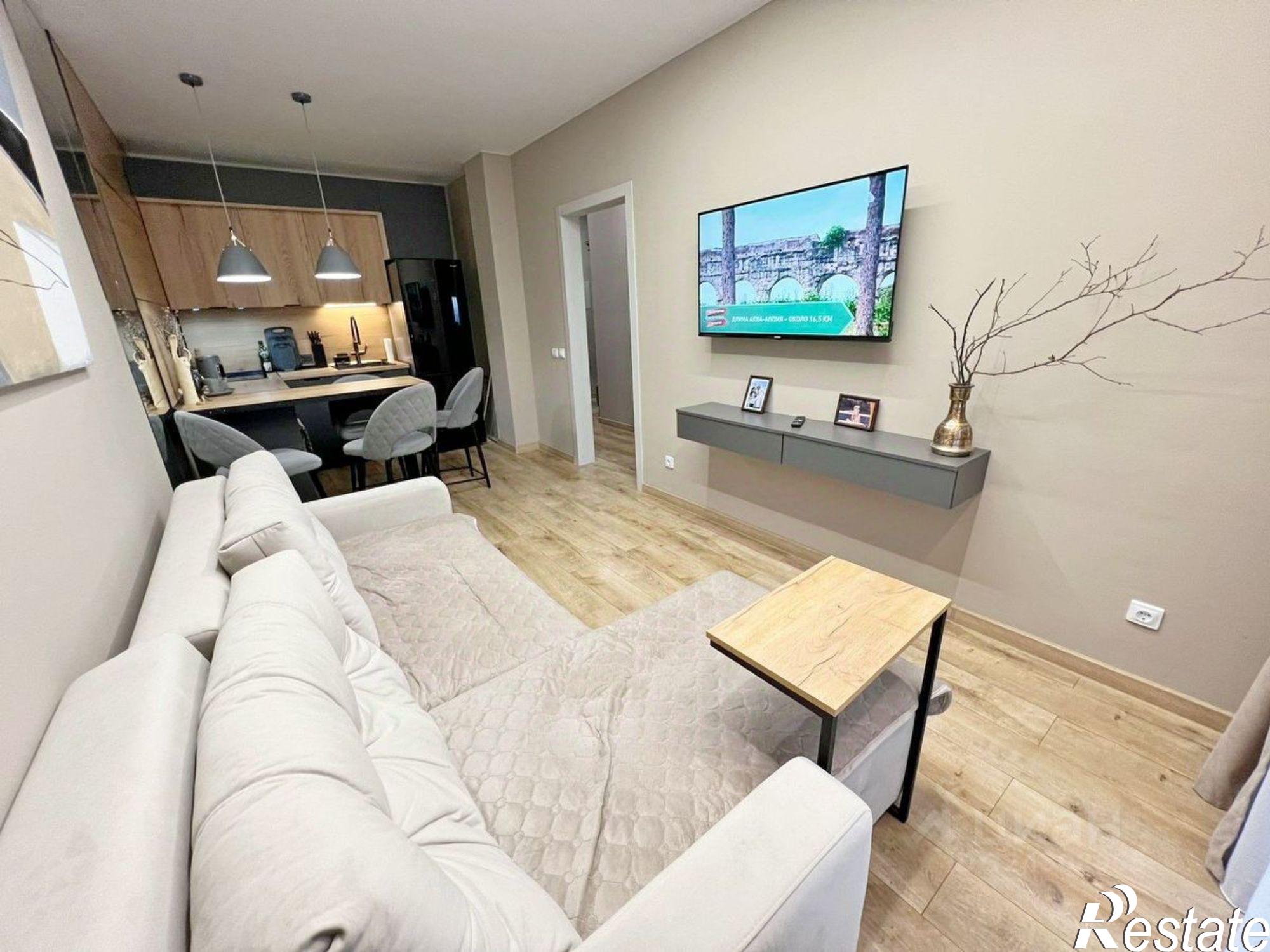 Сдать квартиру за 30 000 рублей на ул Майора Доставалова, 7