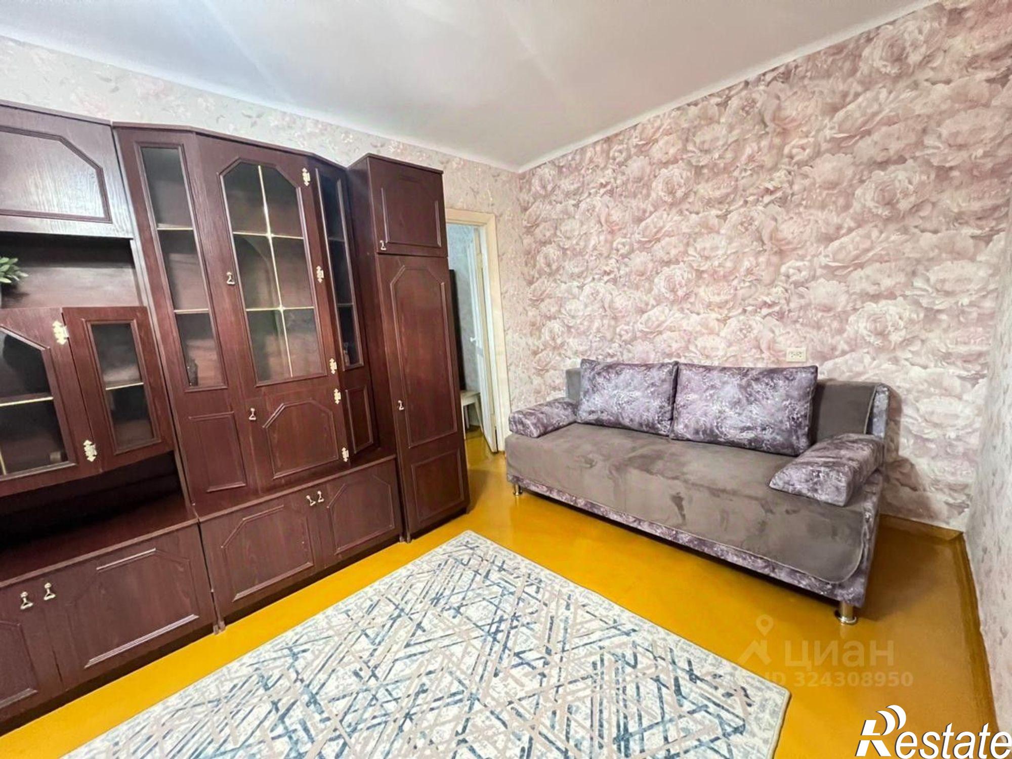 Сдать квартиру за 28 000 рублей на пр-кт Октября, 37/2