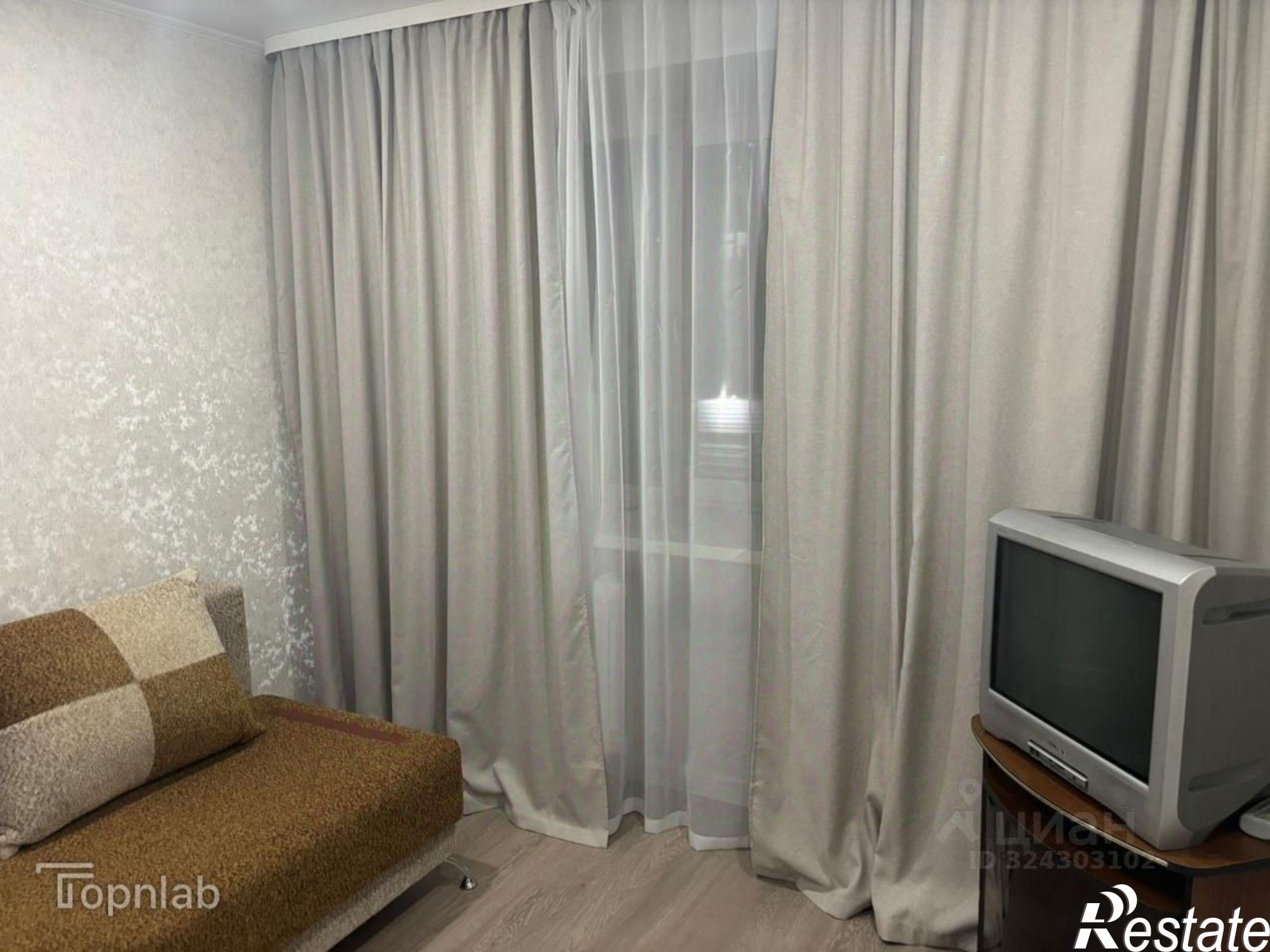 Купить комнату за 2 200 000 рублей на б-р Славы, 15 1