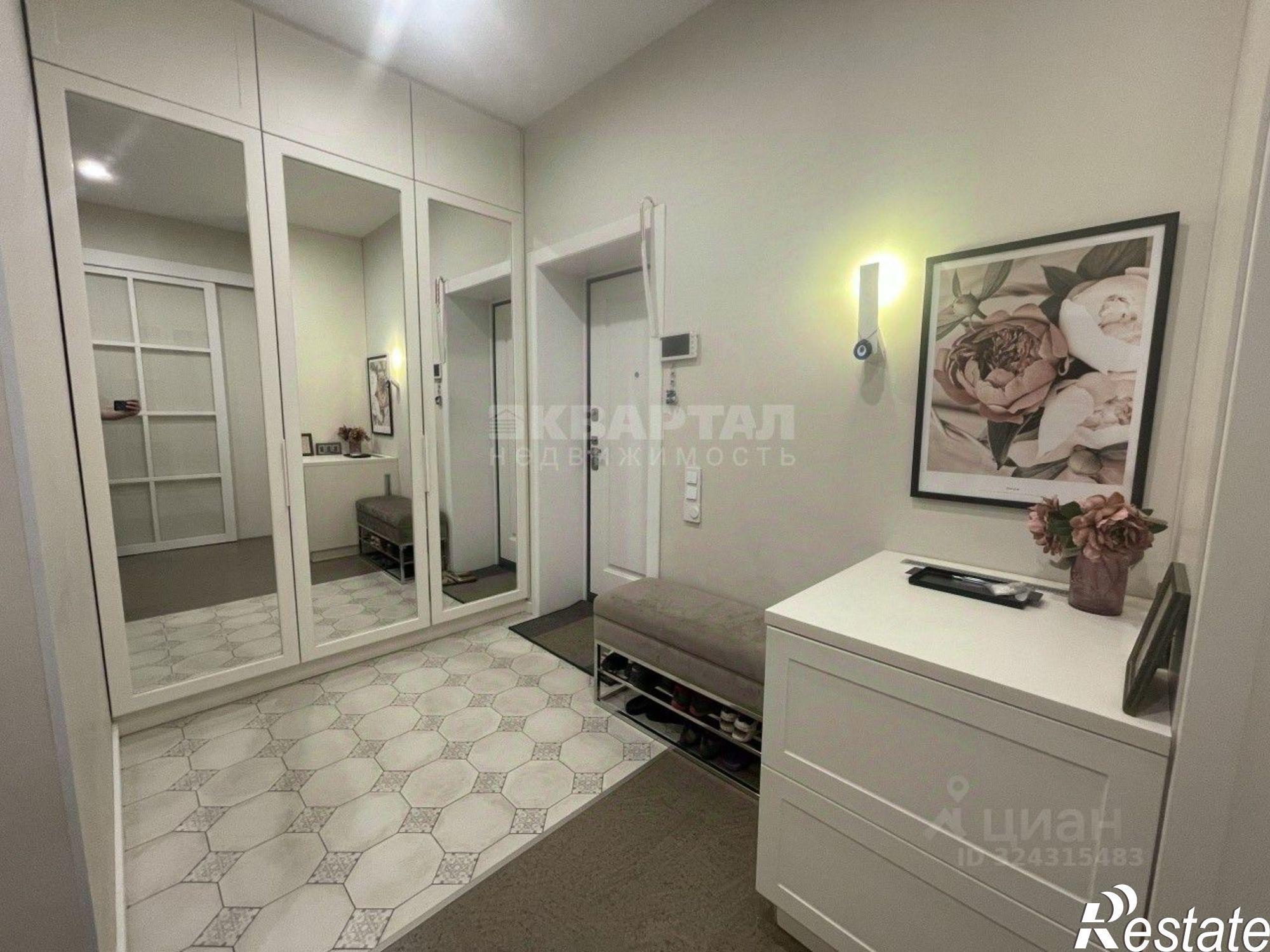 Купить квартиру за 27 500 000 рублей на ул Менделеева, 156/3