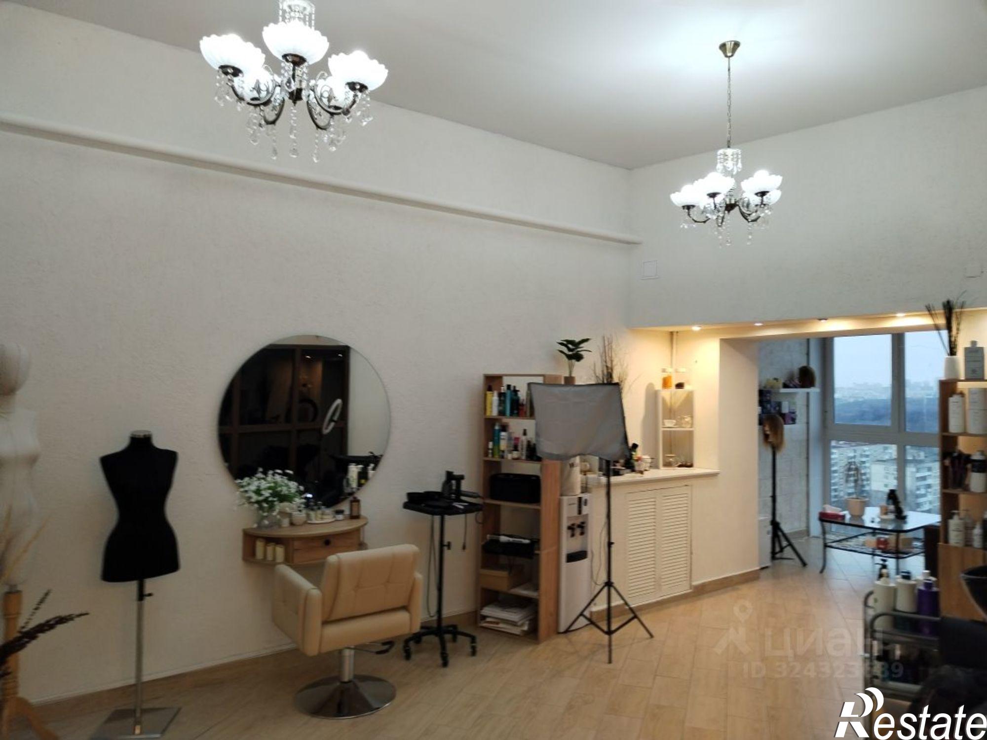 Купить помещение свободного назначения за 9 200 000 рублей на ул Степана Злобина, 38/2