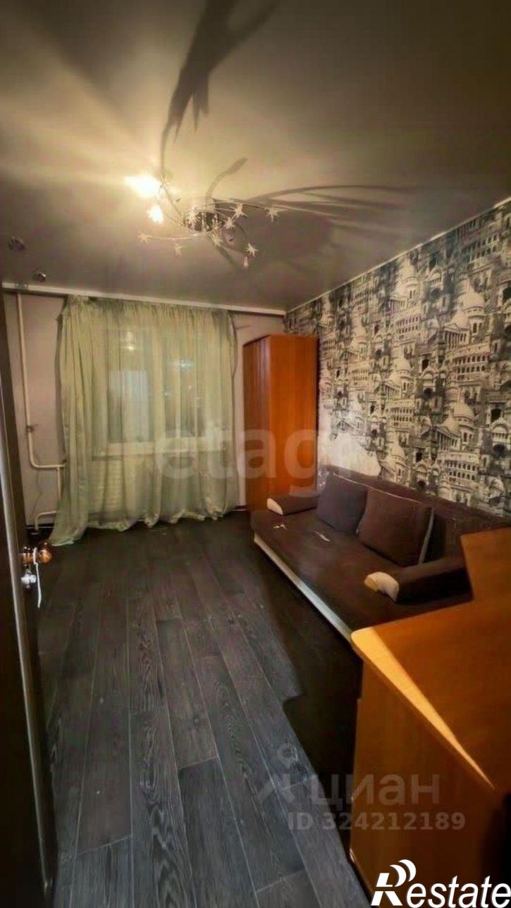 3-комн квартира улица Авроры, 17,  д. 17