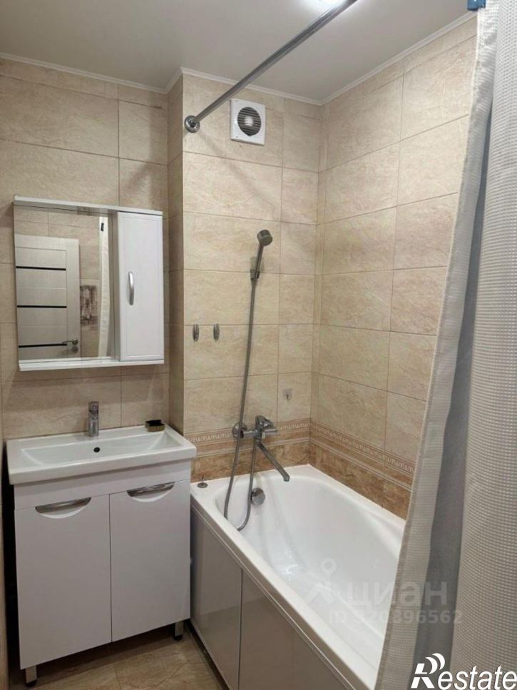 2-комн квартира ул Тихорецкая, 40,  д. 40