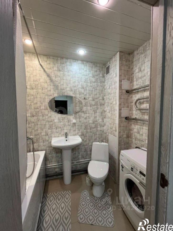 2-комн квартира улица Мира, 47/1,  д. 47/1