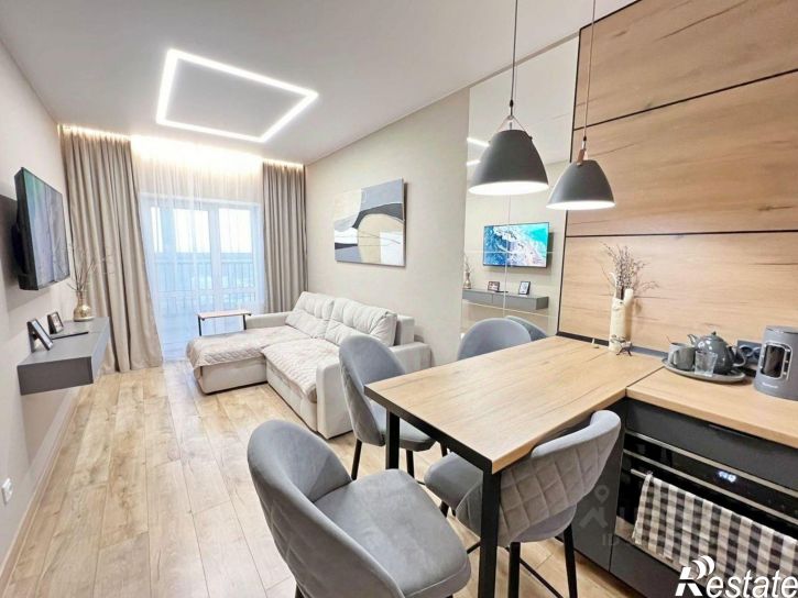 2-комн квартира ул Майора Доставалова, 7,  д. 7