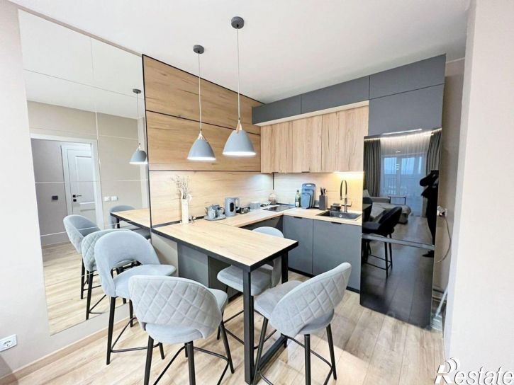 2-комн квартира ул Майора Доставалова, 7,  д. 7