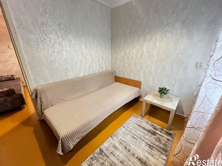 3-комн квартира пр-кт Октября, 37/2,  д. 37/2