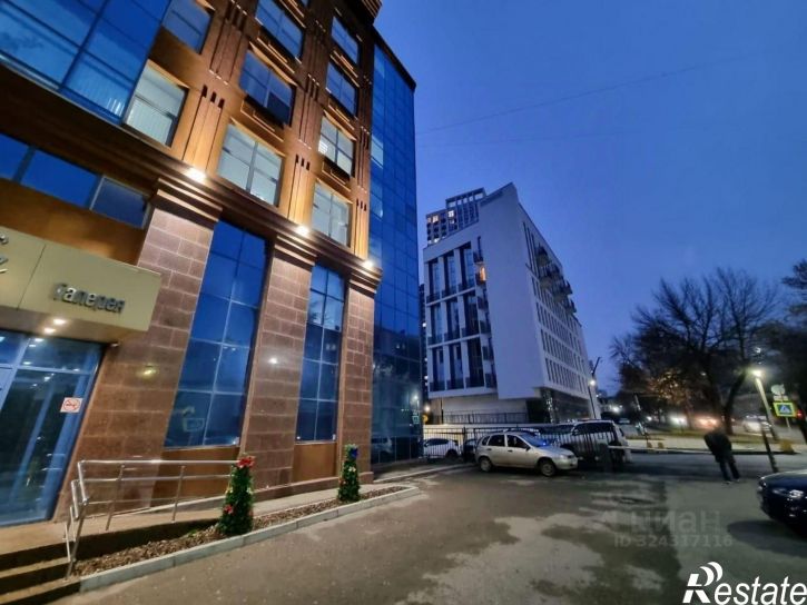 4-комн квартира Коммунистическая улица, 98/1,  д. 98/1