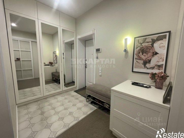 3-комн квартира ул Менделеева, 156/3,  д. 156/3