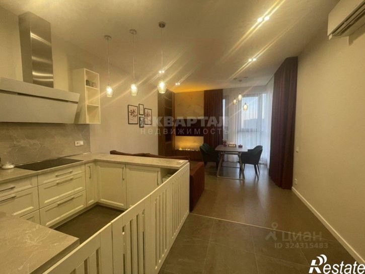 3-комн квартира ул Менделеева, 156/3,  д. 156/3