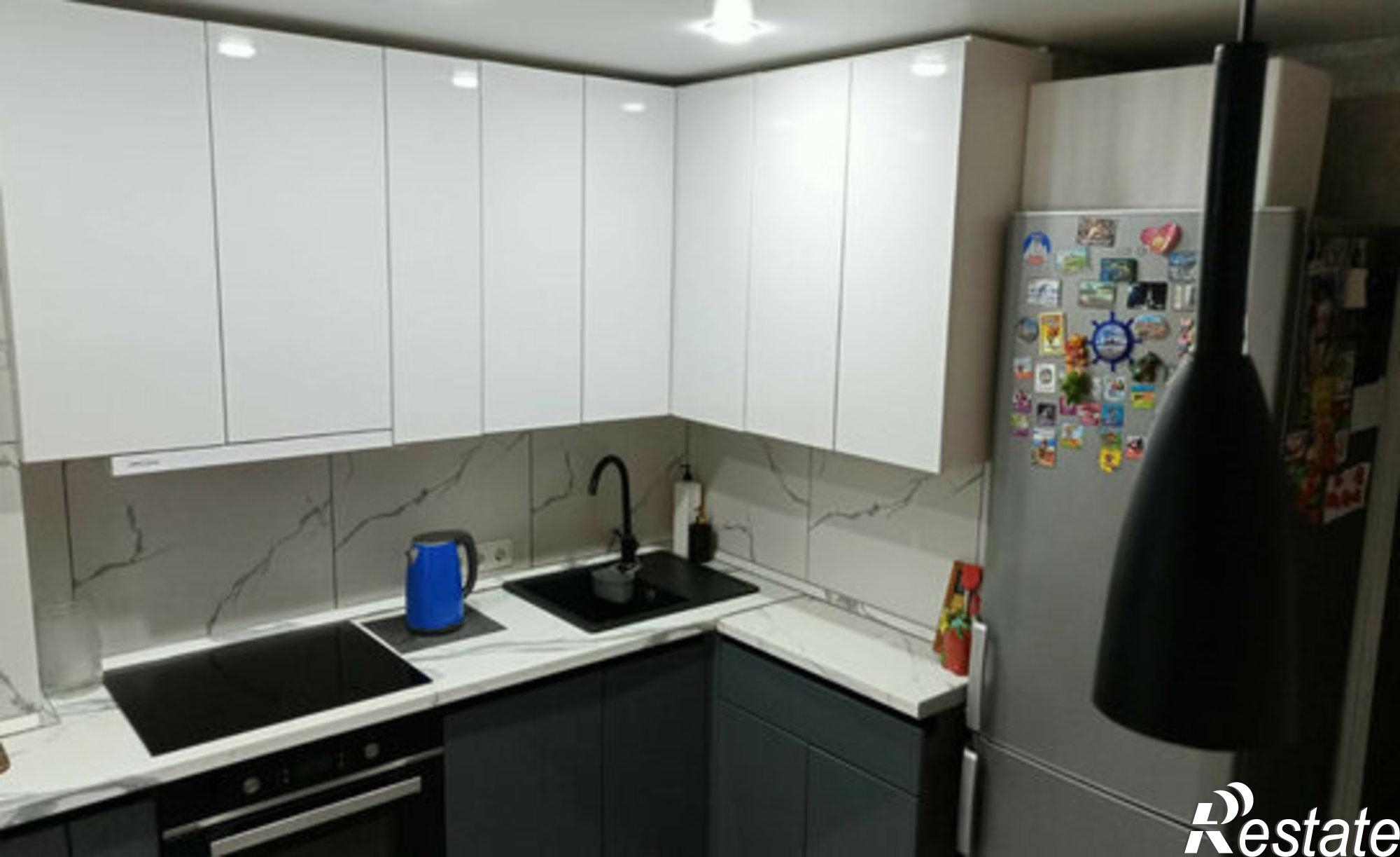 Купить квартиру за 6 950 000 рублей на улица Машинистов, 8