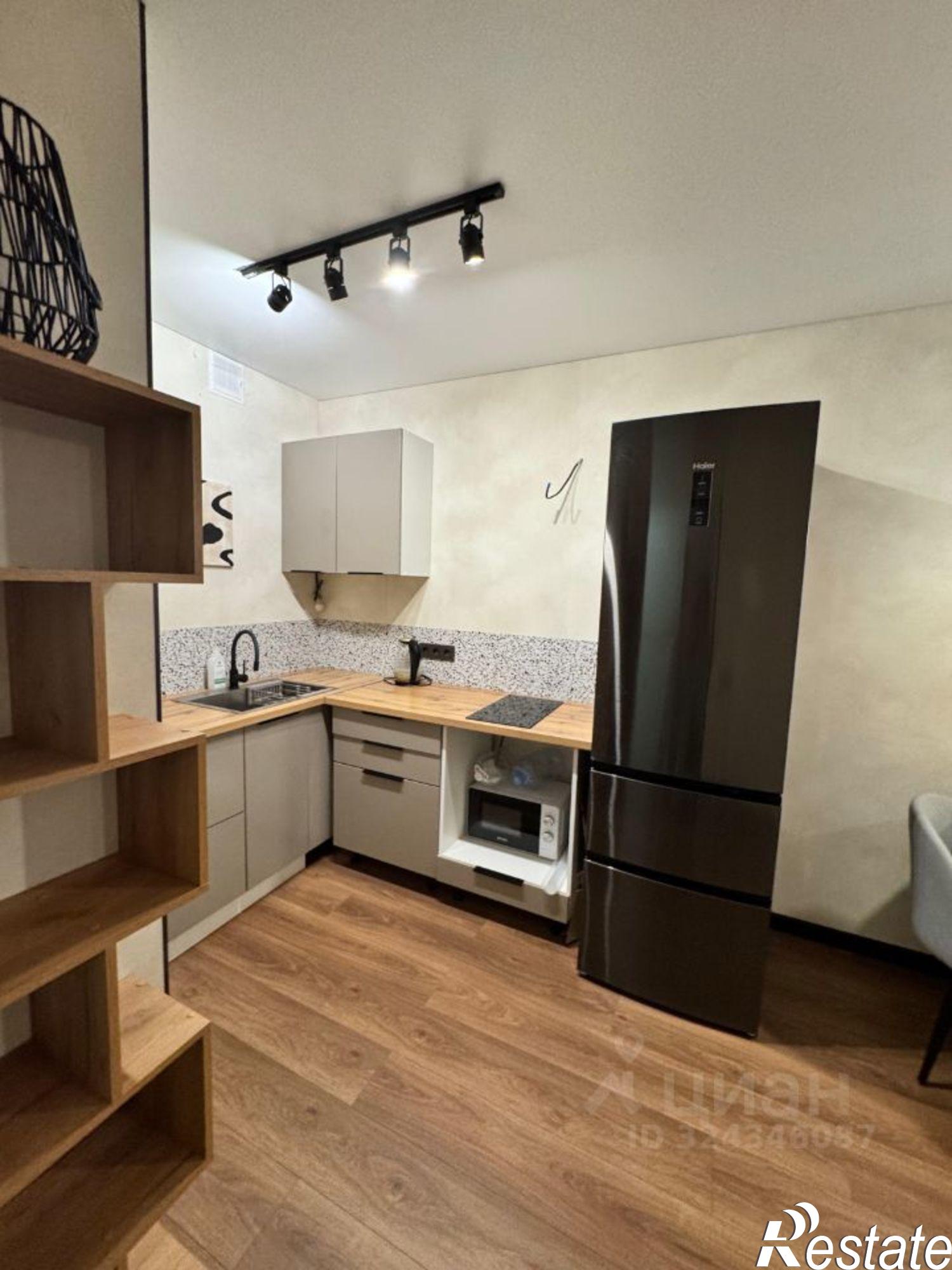 Сдать квартиру за 35 000 рублей на Софьи Перовской улица, 22