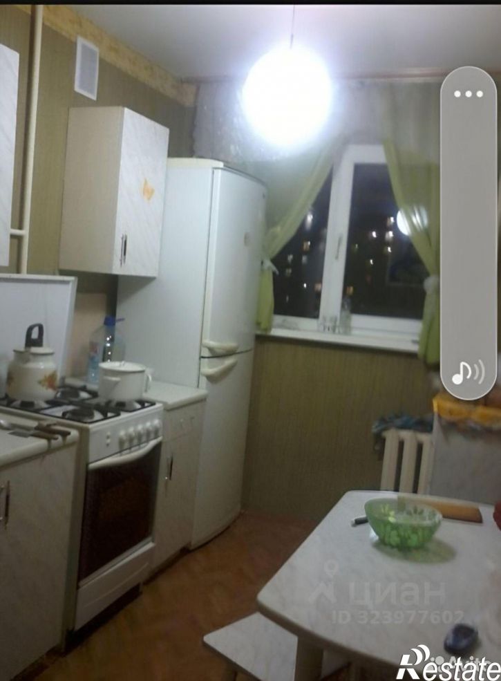 Комната Молодежный б-р, 5,  д. 5