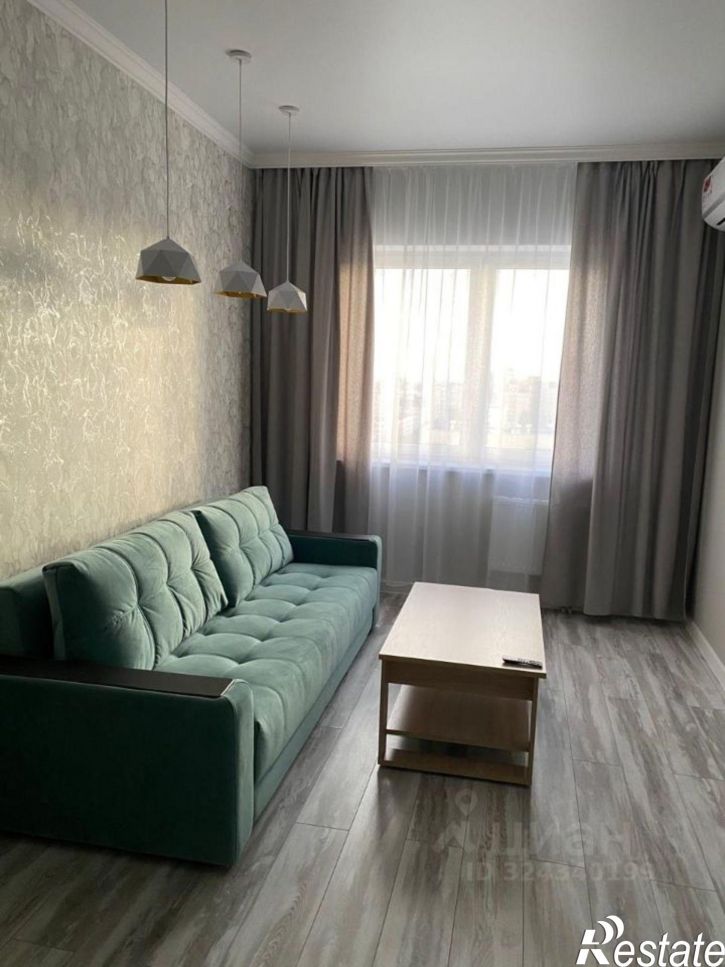 2-комн квартира Революционная улица, 39/3,  д. 39/3