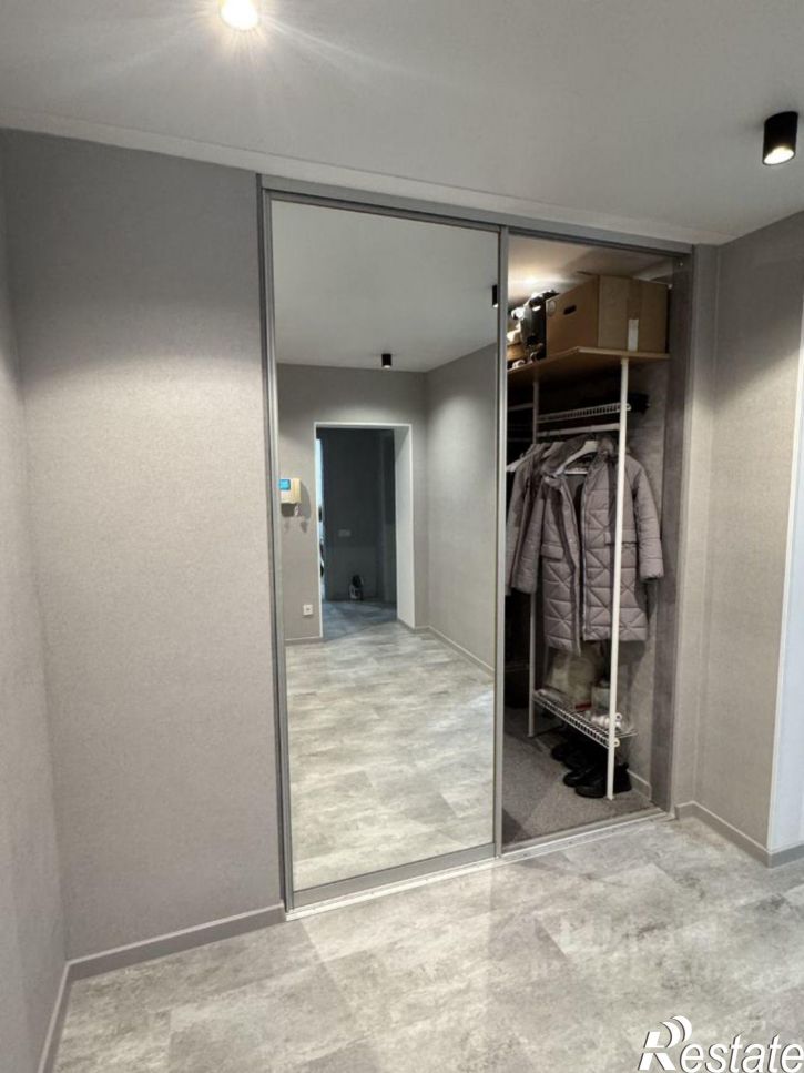 2-комн квартира ул Цюрупы, 145 1,  д. 145 1,  к. 1