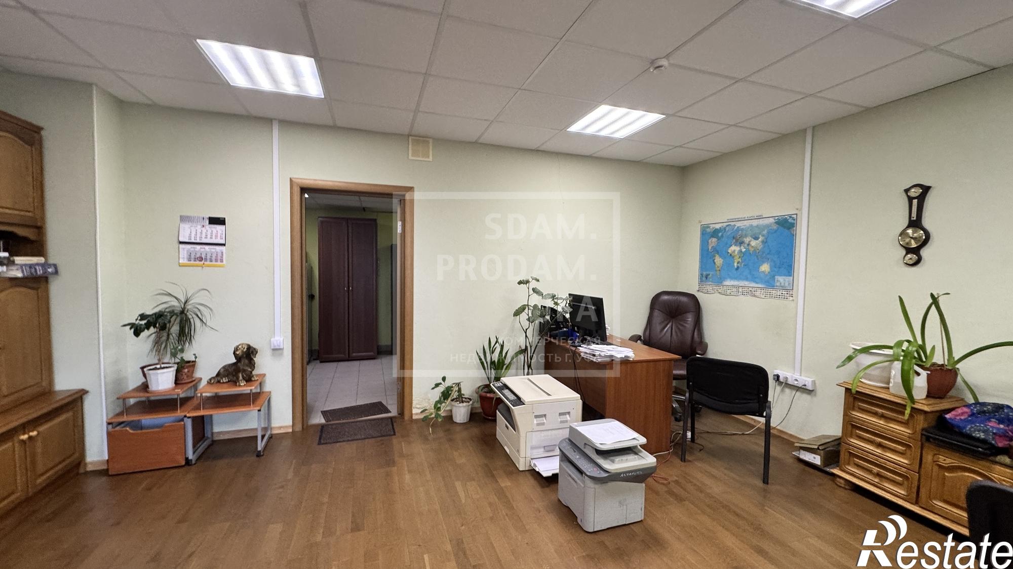 Купить офис, помещение под офис за 3 938 000 рублей на Российская улица, д.25