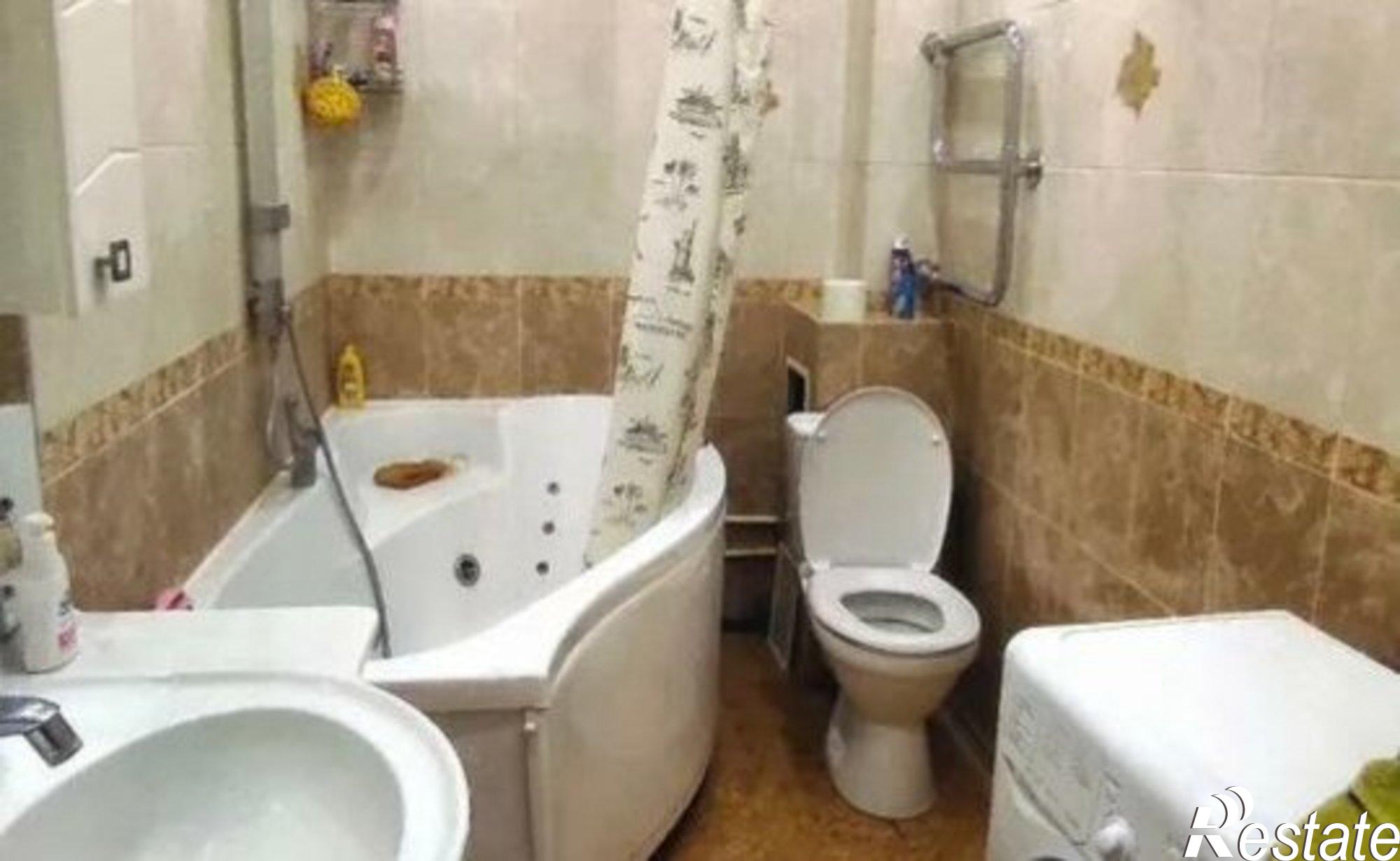 Купить квартиру за 7 400 000 рублей на ул Рабкоров, 2/7