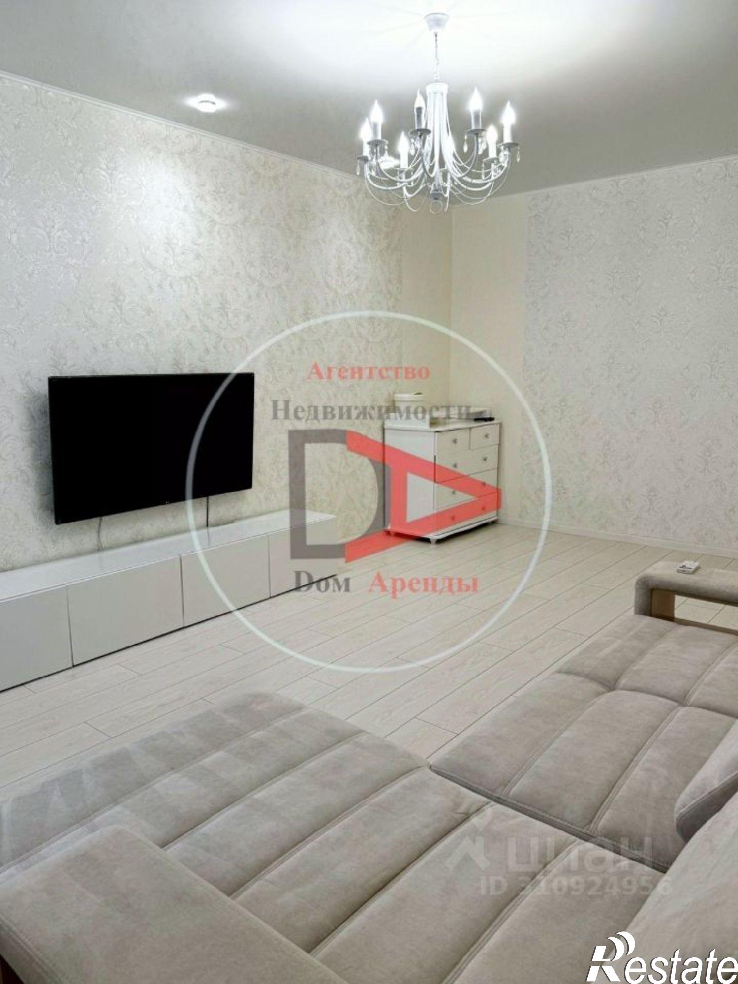 Сдать квартиру за 35 000 рублей на Комсомольская улица, 148