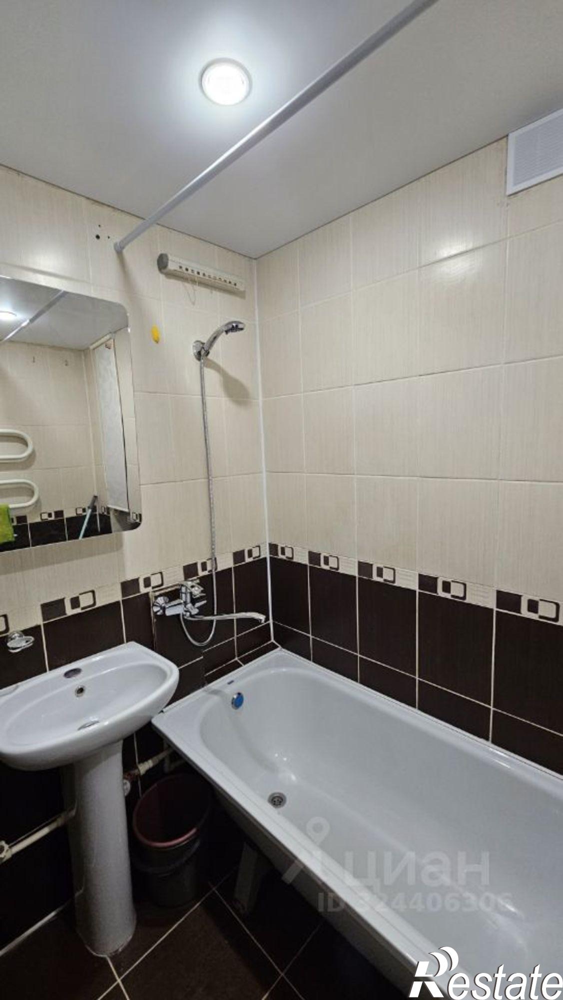 Сдать квартиру за 24 000 рублей на проспект Октября, 70/1