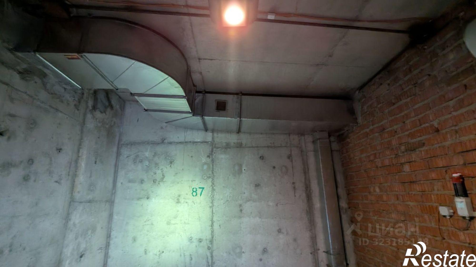 Сдать гараж, место в паркинге за 7 956 рублей на ул Карла Маркса, 62