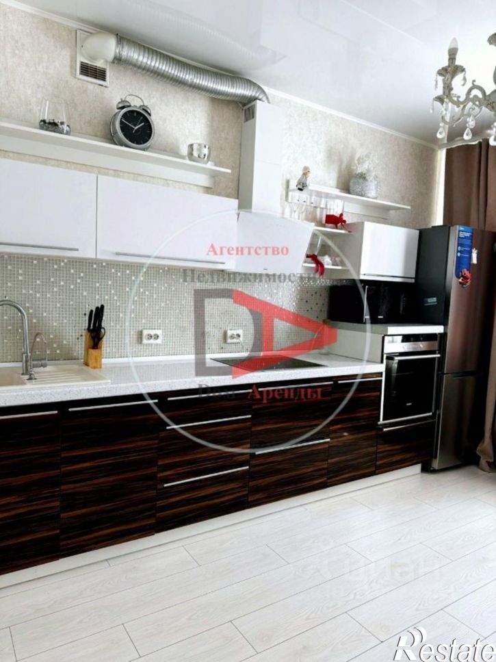 2-комн квартира Комсомольская улица, 148,  д. 148